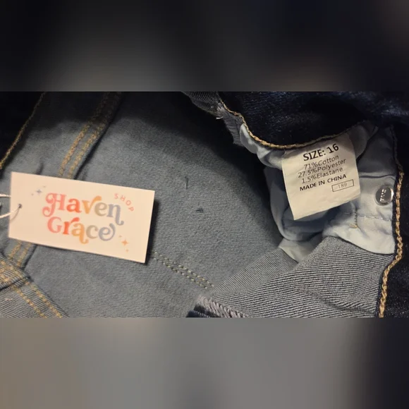 Dark Wash Flare Distressed Jeans, NWT - Picture 4 of 6